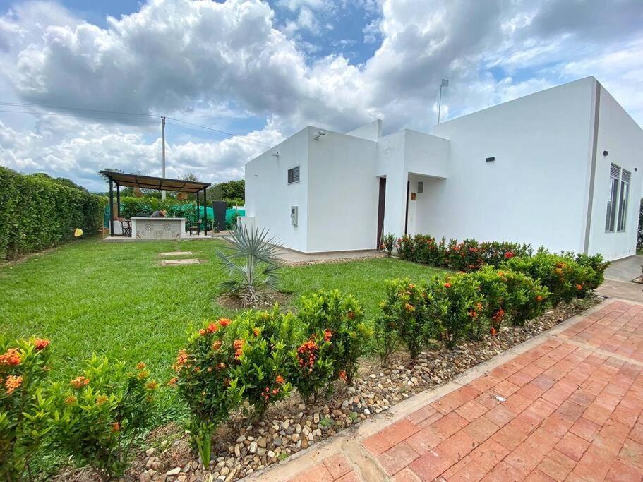 Casa Palma Roja Boutique , Piscina Privada Villa Carmen de Apicalá Exterior foto
